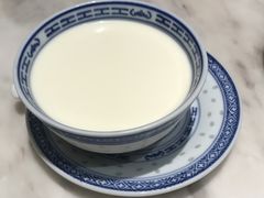 -香港百合居(LCM置汇旭辉广场店)