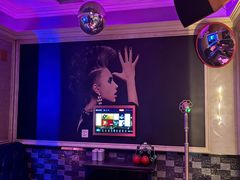 -卡佐主题KTV(领世郡店)
