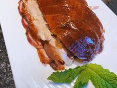 酥香嫩果木烤鸭-正德楼果木烤鸭·渔家菜(东港店)