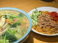-叁个大叔的面隔壁烧烤(崇和路店)