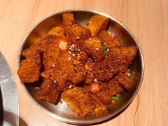 橡皮擦-班花麻辣烫(南京概念店)