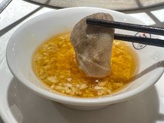 -茅草房·河畔园林火锅