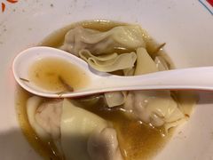 -八二小区抄手(龙湖上城天街店)