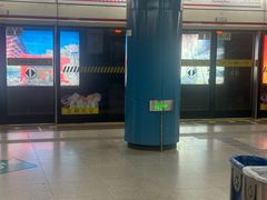 -汉中路(地铁站)