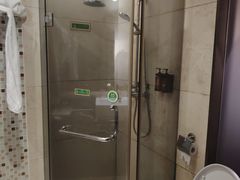 -维也纳酒店(广州番禺市桥地铁站店)