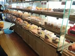 面包甜点陈列柜-新侨三宝乐面包店(崇文门店)