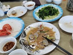 -潘先生平价海鲜城(神州半岛店)