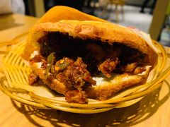 孜然肉夹馍-姐弟俩土豆粉(西安小寨店)