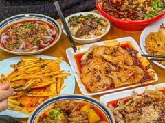 -朱大嘴肥肠血旺(福字街店)
