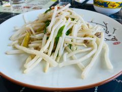 芦苇根炒肉丝-梦缘水乡·湖景餐厅