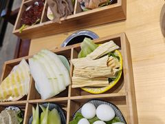 -娜姐鲜牛肉串串火锅(藏龙岛店)