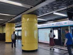 -海淀黄庄(地铁站)