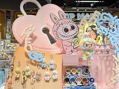-泡泡玛特POPMART(上海环球港店)