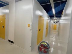 -安东易迷你自助仓储寄存仓库(顾戴路店)