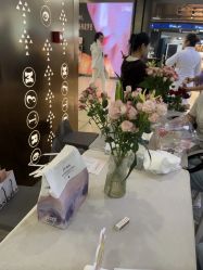 -苑苑vbeauty科技美容SPA