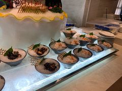 -雍和会海鲜姿造自助(湖东路店)