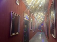 -明日世界密室轰趴·剧本桌游·箭馆团建(国贸店)