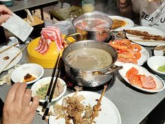 -遇上西雅图多融合海鲜自助餐厅(中房金谊广场店)