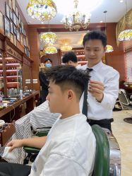 点击看大图 -尼特斯男士发型馆