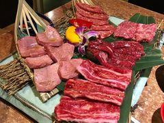 -炼火烤肉店