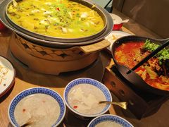-山城外·非遗酸菜鱼(蜀都万达店)