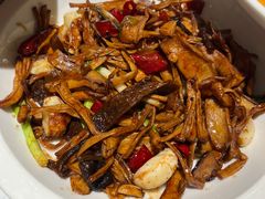 -关东小磨东北菜(漕河泾印象城店)