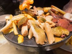 -一朵菌·野生菌探索家火锅(南亚店)