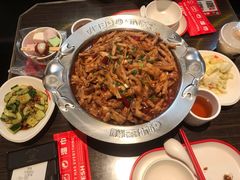 -胖哥俩肉蟹煲(湖滨银泰in77店)