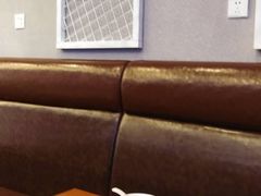 卡座-周鱼小馆石锅酸菜鱼(活力汇店)