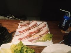 -山之屋炭火烧肉·生啤畅饮(大朗万科中央公园店)