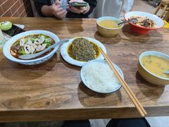 -朱大嘴肥肠血旺(福字街店)