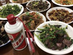 -雅戈尔富宫大酒店(观前街店)