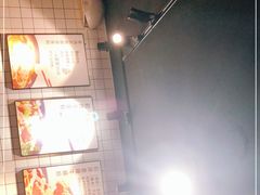 -鑫花溪牛肉米粉(人民广场店)