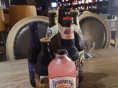 -顽啤熊·酒客酒馆(苏城夜景必选店)