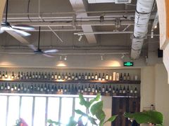 -浅深(世茂滨江精品店)