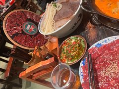 -周小明火锅(黑金冠社区店)