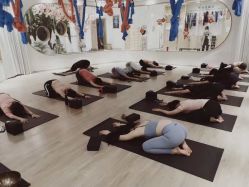 点击看大图 -静待花开瑜伽尊巴会馆