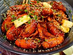 -肥肥虾庄·金牌油焖大虾(汉口城市广场店)