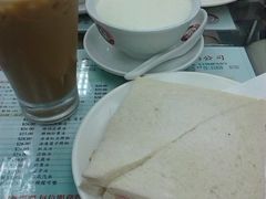 -义顺牛奶公司