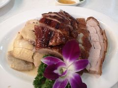 烧味三拼例牌-香港新发烧腊茶餐厅(万象店)