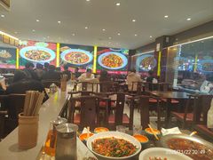 -川流不息·地道川菜·小龙虾(松东路店)