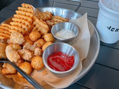 -J Create城市露营咖啡·简餐·宠物(上海动物园店)