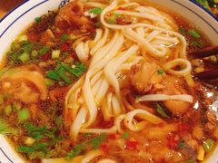 -矮子粉店1985·长沙米粉(湘春路店)