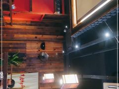 门面-先启半步颠小酒馆(白麓里店)