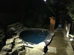 -江南天池高山汤泉城