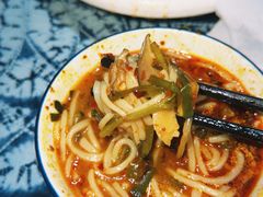 -云南李记罐罐米线饵丝小吃(汉中门金鹰店)