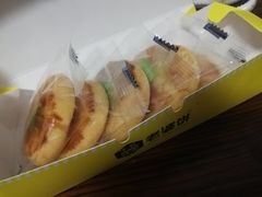 -绿姿鲜奶烘焙(新城花园店)
