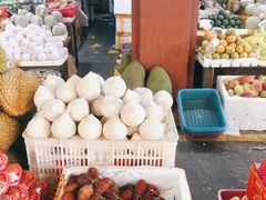 -三亚新鸿港水果一级批发市场