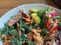 煎牛肉能量Bowl-Wagas沃歌斯(大学路店)