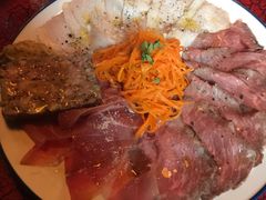 -羽深肉铺 Steak & Wine